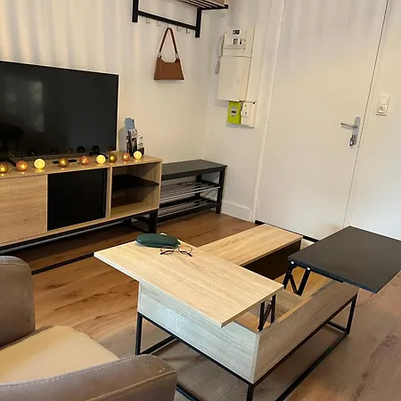 Le 102 - Appart-sympa - T2, Patio, Jardin Et Cave - * Larmor-Plage